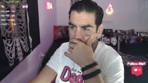 El Carlitos online show from May 12, 2:03 pm