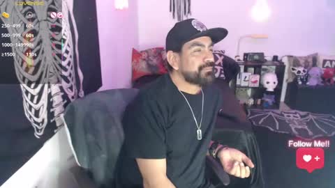 El Carlitos online show from May 15, 6:09 am