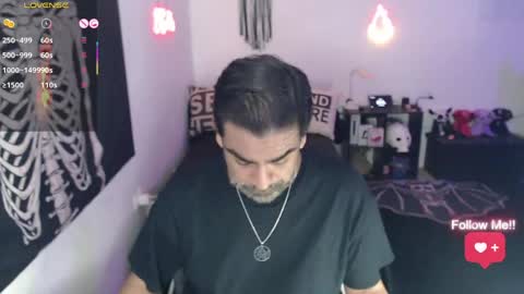 El Carlitos online show from May 30, 4:09 am
