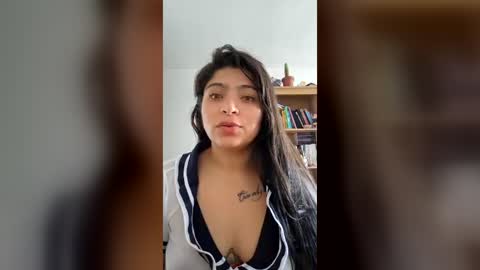 Adeline independent model online show from July 22, 3:26 pm