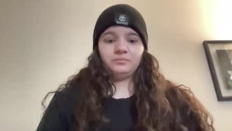 Soyoceanne online show from February 6, 7:17 pm