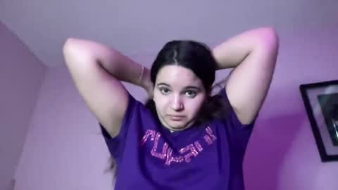 Soyoceanne online show from February 10, 8:13 pm