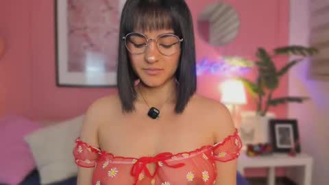 Aleja online show from November 21, 5:39 am