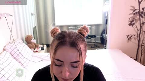 space danger online show from April 8, 9:42 am