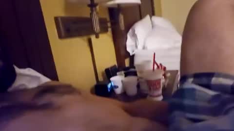 Snapshot of spacecase843 chatting on January 14, 7:59 am TrndSettrz online show from January 14, 7:59 am