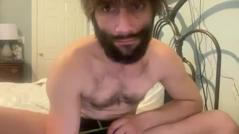 Snapshot of spacecase843 chatting on January 30, 11:45 pm TrndSettrz online show from January 30, 11:45 pm