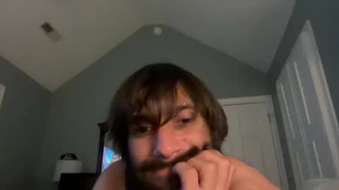 Snapshot of spacecase843 chatting on February 4, 7:07 am TrndSettrz online show from February 4, 7:07 am