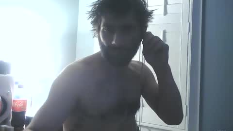 Snapshot of spacecase843 chatting on March 12, 4:08 am TrndSettrz online show from March 12, 4:08 am