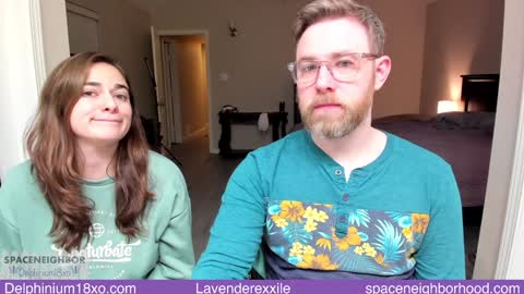 Snapshot of spaceneighbor chatting on January 2, 3:58 am Spaceneighbor online show from January 2, 3:58 am