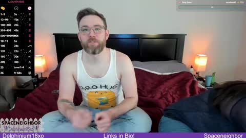 Snapshot of spaceneighbor chatting on February 18, 4:26 am Spaceneighbor online show from February 18, 4:26 am