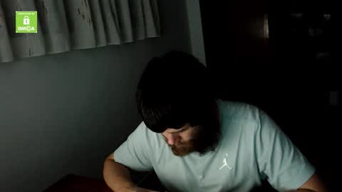 Snapshot of spanishboytenerife chatting on February 18, 7:32 pm spanish online show from February 18, 7:32 pm