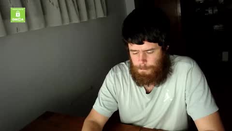 Snapshot of spanishboytenerife chatting on February 20, 1:02 am spanish online show from February 20, 1:02 am