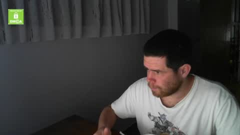 Snapshot of spanishboytenerife chatting on April 28, 4:39 am spanish online show from April 28, 4:39 am