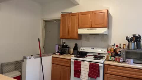 Snapshot of spanishcouple4255 chatting on November 30, 6:12 pm spanishcouple4255 online show from November 30, 6:12 pm