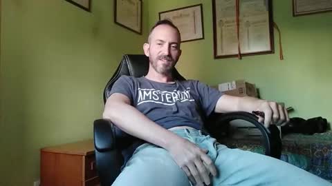 Manu  online show from October 14, 4:19 pm