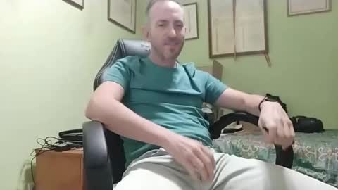 Manu  online show from November 24, 5:12 pm