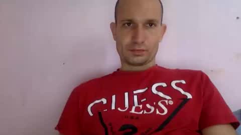 Snapshot of sparei7 chatting on December 6, 11:54 am Snaiky online show from December 6, 11:54 am