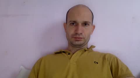 Snapshot of sparei7 chatting on December 11, 8:58 am Snaiky online show from December 11, 8:58 am