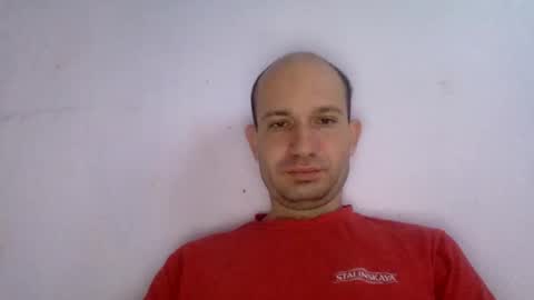 Snapshot of sparei7 chatting on December 17, 6:24 am Snaiky online show from December 17, 6:24 am