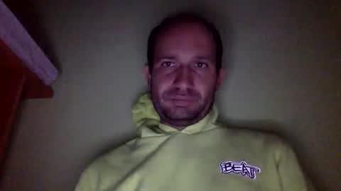 Snapshot of sparei7 chatting on October 3, 12:24 pm Snaiky online show from October 3, 12:24 pm