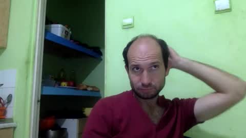 Snapshot of sparei7 chatting on October 19, 9:15 pm Snaiky online show from October 19, 9:15 pm