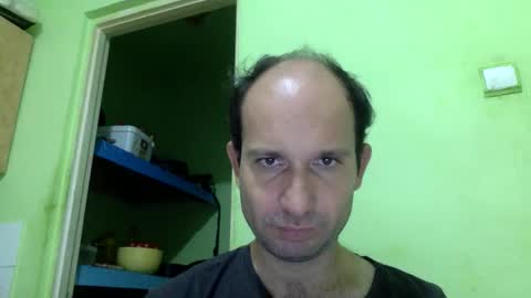 Snapshot of sparei7 chatting on November 5, 9:26 pm Snaiky online show from November 5, 9:26 pm