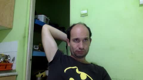 Snapshot of sparei7 chatting on November 6, 10:32 pm Snaiky online show from November 6, 10:32 pm