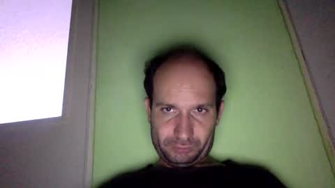 Snapshot of sparei7 chatting on November 9, 1:42 pm Snaiky online show from November 9, 1:42 pm