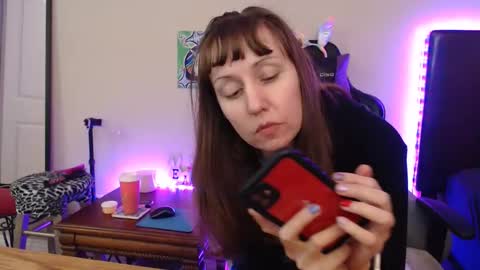 Snapshot of sparkle_pinuppp chatting on April 2, 9:40 am Tip 1 token Follow me on instagram Sparkle pinuppp online show from April 2, 9:40 am