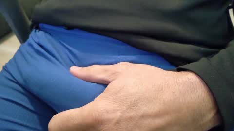 Snapshot of sparklenuts17 chatting on December 9, 3:00 pm sparklenuts17 online show from December 9, 3:00 pm