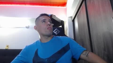     online show from March 1, 5:20 am