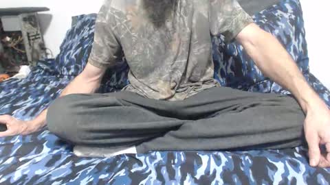 Snapshot of spazzy2 chatting on November 24, 3:39 am spazzy2 online show from November 24, 3:39 am