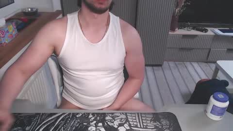 Snapshot of spb78 chatting on May 31, 12:30 am Art online show from May 31, 12:30 am