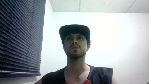 sperm_donor94 online show from September 26, 12:14 am