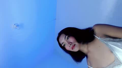 Snapshot of sphiwekazi chatting on February 14, 2:08 am KAZI online show from February 14, 2:08 am