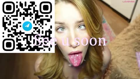 Snapshot of spicejessy chatting on May 7, 6:19 am your sweet Jessy online show from May 7, 6:19 am