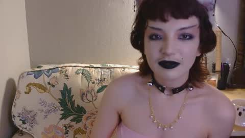 Spice online show from April 8, 9:26 pm