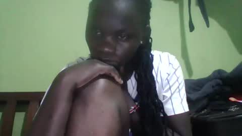 spicy_bella69 online show from May 28, 2:42 am