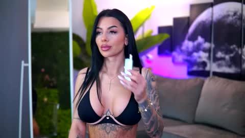 Spicy Maple online show from February 17, 7:09 pm