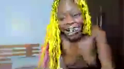 Snapshot of spicyshante chatting on May 16, 10:36 am Shante online show from May 16, 10:36 am