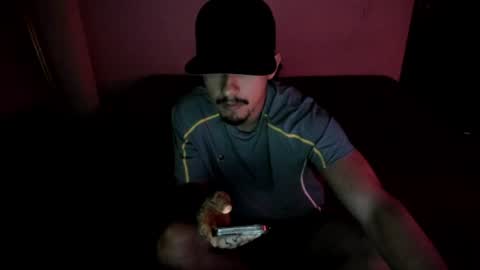 Snapshot of spider_master77 chatting on June 18, 2:12 am spider master online show from June 18, 2:12 am