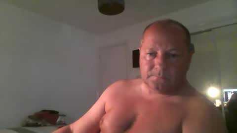 spidey1051a online show from May 17, 9:28 am