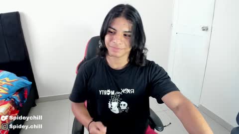 Snapshot of spideychill chatting on December 2, 4:31 pm spideychill online show from December 2, 4:31 pm