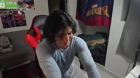 spideychill online show from December 18, 8:09 am