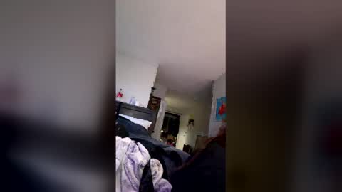 Snapshot of spipalina chatting on March 31, 1:55 pm spipalina online show from March 31, 1:55 pm