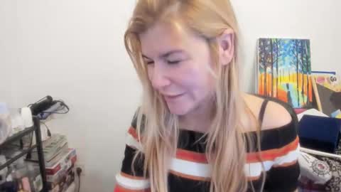 FREE ONLY FANSy online show from December 15, 9:02 am