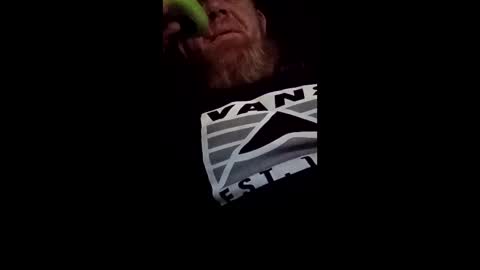 Snapshot of spitfire232323 chatting on December 22, 3:25 am spitfire232323 online show from December 22, 3:25 am