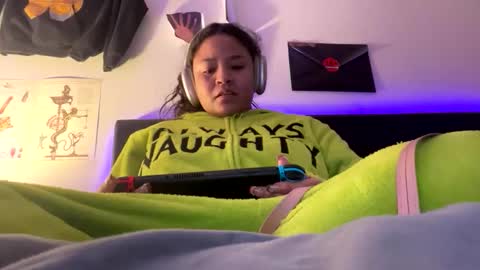 splashvirus online show from February 4, 5:02 am