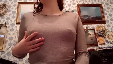 Snapshot of spoiledprincess4 chatting on February 21, 4:07 am spoiledprincess4 online show from February 21, 4:07 am