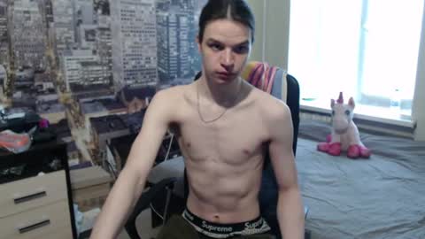 Snapshot of sponge_bob_spencer chatting on June 14, 1:58 am Boris Fedya Kolya online show from June 14, 1:58 am